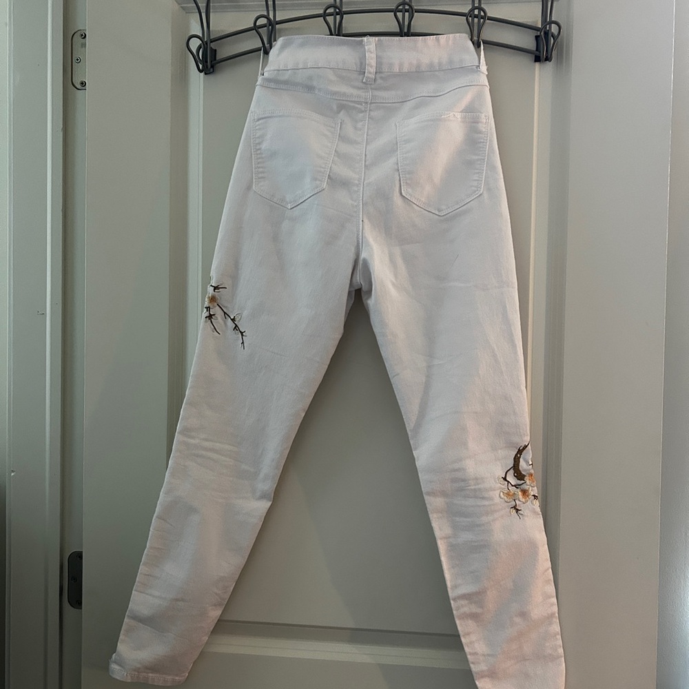 White Embroidered Jeans
